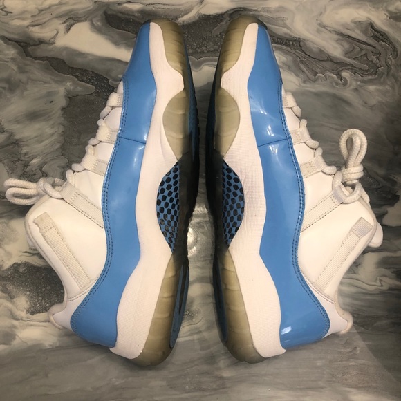 Nike Air Jordan 11 Low UNC Men's 9 - Picture 5 of 11